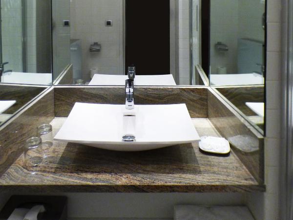 Terminus du Forez Saint-Etienne Centre Gare Chateaucreux : photo 4 de la chambre chambre double exécutive