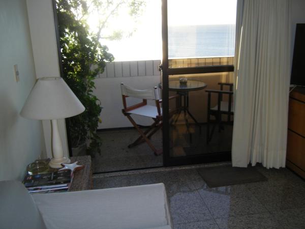 Fortaleza 703--Fortaleza 713 : photo 9 de la chambre appartement de luxe avec balcon - vue sur mer