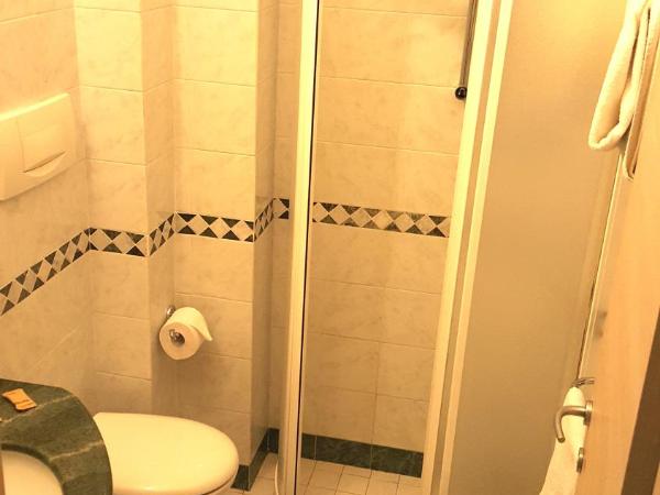 Hotel Ghirlandina : photo 7 de la chambre classic double or twin room with lateral sea view