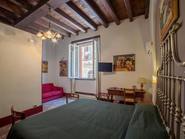 Hotel Henry's House : photo 4 de la chambre chambre confort 