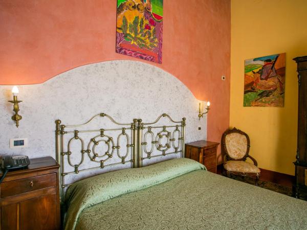 Hotel Henry's House : photo 3 de la chambre suite junior avec terrasse et vue sur la mer