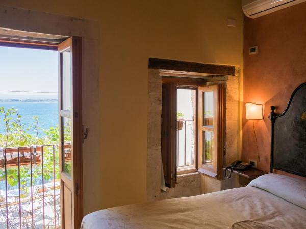 Hotel Henry's House : photo 7 de la chambre chambre double - vue sur mer