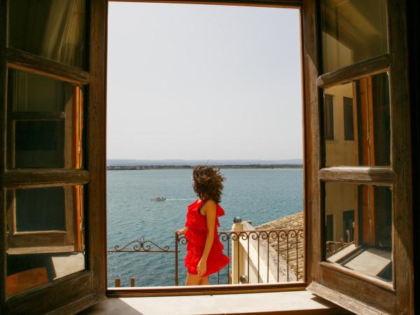 Hotel Henry's House : photo 9 de la chambre chambre double - vue sur mer
