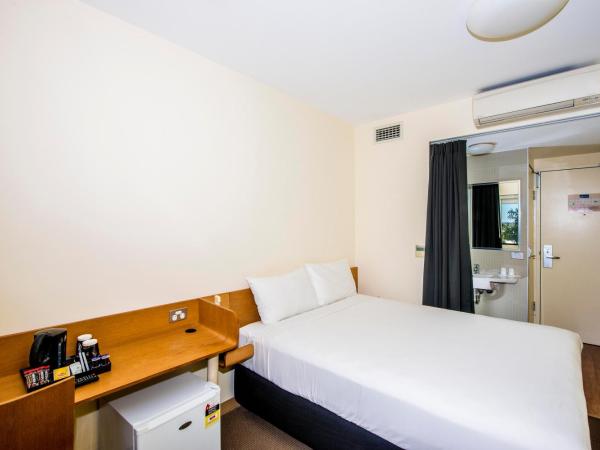 ibis Budget Sydney Olympic Park : photo 3 de la chambre chambre standard lit queen-size