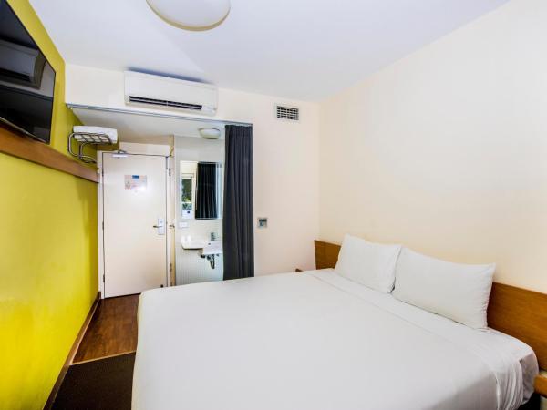 ibis Budget Sydney Olympic Park : photo 2 de la chambre chambre standard lit queen-size