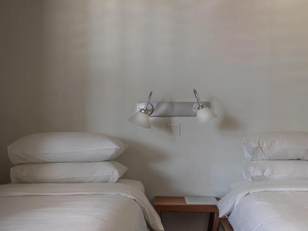 Ren I Tang Heritage Inn : photo 4 de la chambre chambre avec balcon