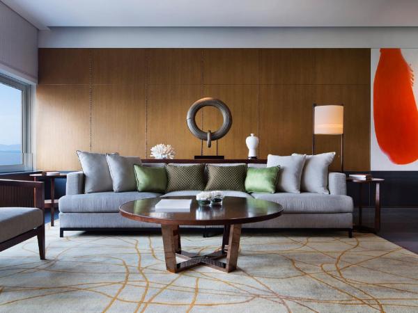 Park Hyatt Sanya Sunny Bay Resort : photo 2 de la chambre suite lit king-size - vue sur océan