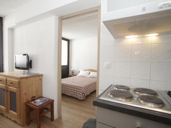 Résidence Odalys Le Rond Point Des Pistes : photo 1 de la chambre appartement 2 chambres (8 adultes) 