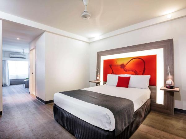 Novotel Darwin CBD : photo 3 de la chambre suite junior lit king-size