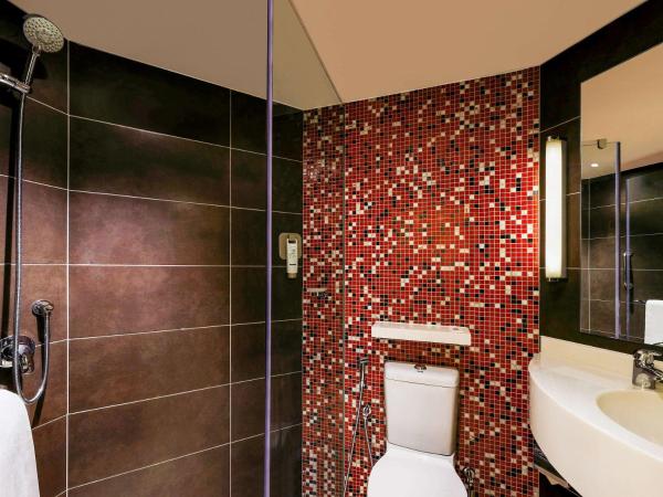 ibis Hyderabad Hitec City - An Accor Brand : photo 6 de la chambre chambre standard lit queen-size