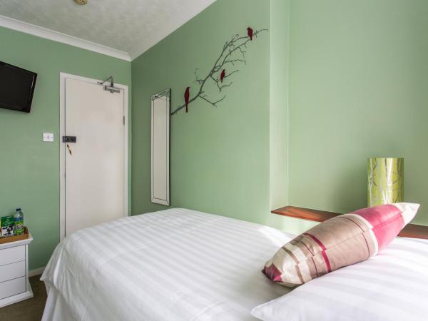 Brighton Surf Guest House : photo 3 de la chambre chambre simple - vert et rouge foncé