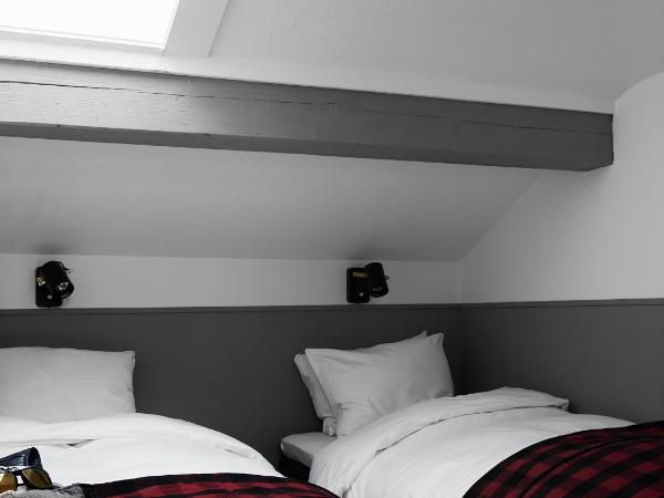 Ski Lodge Engelberg : photo 2 de la chambre chambre quadruple