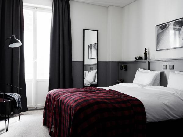 Ski Lodge Engelberg : photo 7 de la chambre chambre lits jumeaux