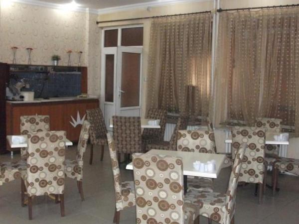 Tac Hotel : photo 10 de la chambre chambre triple