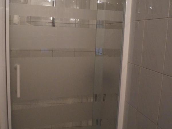 Le Bistrot D'orange : photo 8 de la chambre chambre double