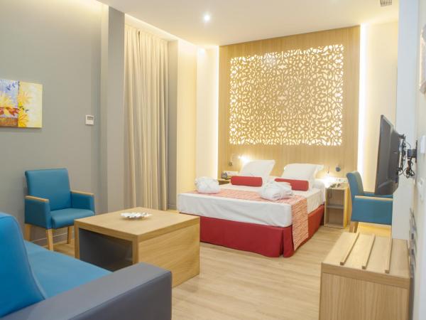 Soho Boutique Capuchinos & Spa : photo 3 de la chambre chambre triple confort