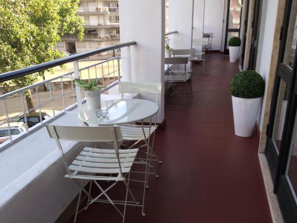 4U Lisbon IV Guesthouse Airport : photo 5 de la chambre chambre simple avec balcon
