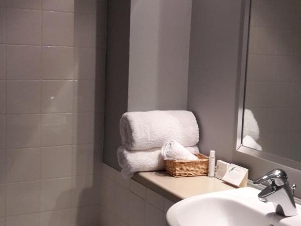 Off Broadway Motel : photo 2 de la chambre grand studio