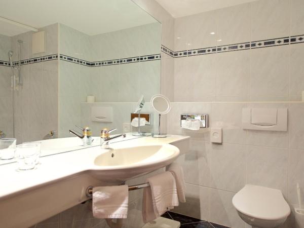 la couronne Hotel & Spa : photo 9 de la chambre chambre double deluxe - vue sur mont cervin