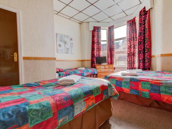 New Promenade Hotel : photo 1 de la chambre chambre triple