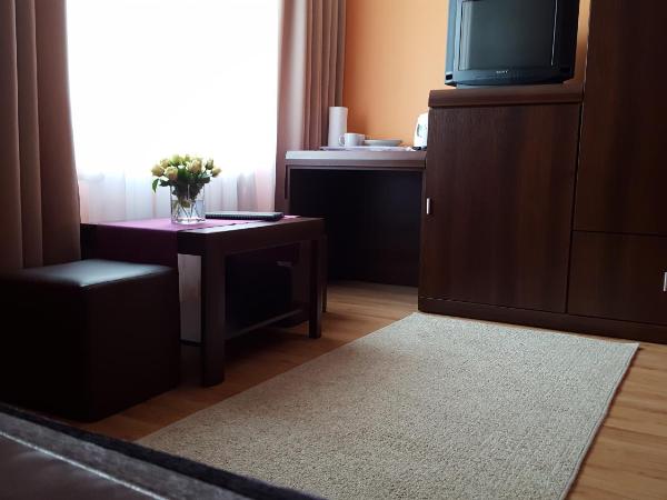Dom Gościnny Korab : photo 9 de la chambre chambre double ou lits jumeaux avec salle de bains
