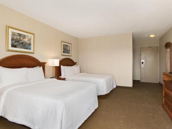 Days Inn by Wyndham London : photo 2 de la chambre chambre standard avec 2 lits doubles-non-fumeurs 