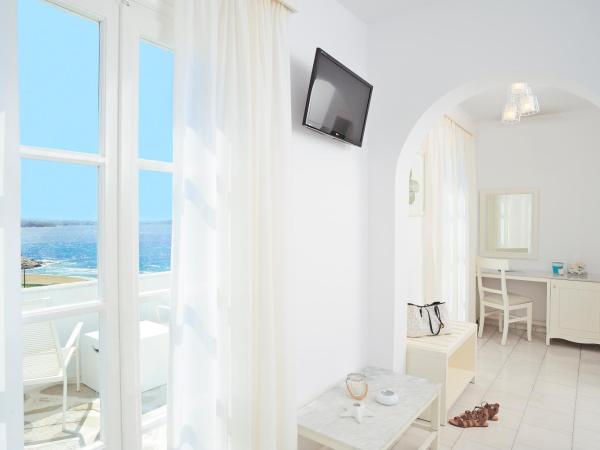 Mykonos Beach Hotel : photo 5 de la chambre chambre double deluxe - vue sur mer