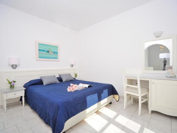 Mykonos Beach Hotel : photo 8 de la chambre chambre double deluxe - vue sur mer