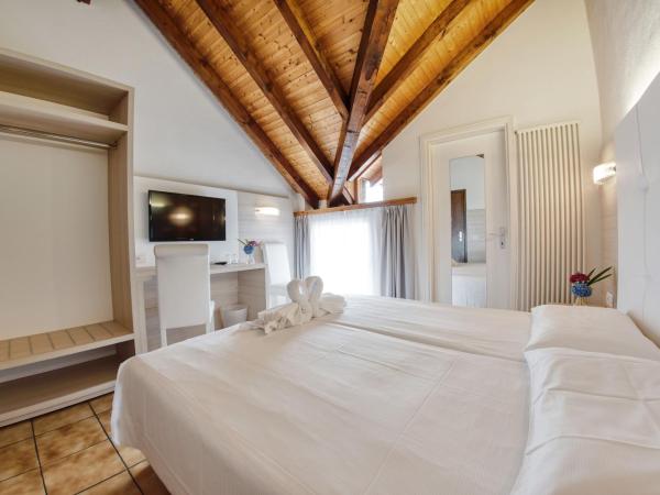 @ Home Hotel Locarno : photo 5 de la chambre chambre double – vue sur lac