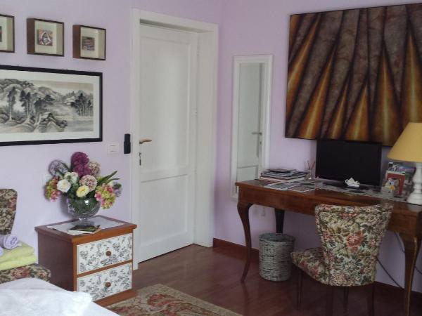 Teapot House : photo 2 de la chambre chambre double ou lits jumeaux avec salle de bains privative externe