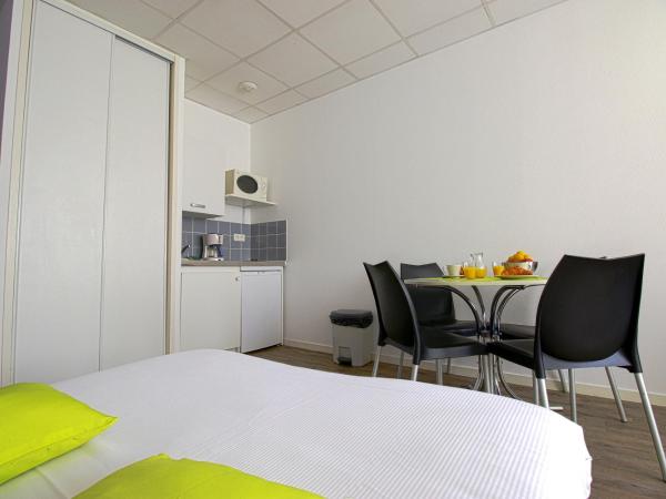KOSY Appart'Hôtels - Le Cours Moreau : photo 7 de la chambre studio supérieur