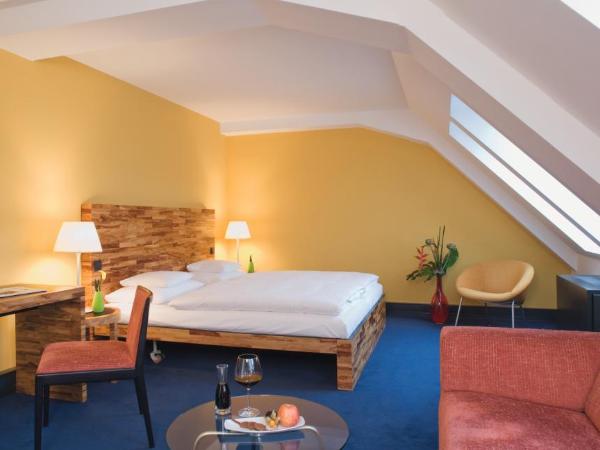 Mövenpick Hotel Berlin Am Potsdamer Platz : photo 2 de la chambre chambre lit king-size deluxe