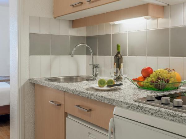 Citadines Bastille Gare de Lyon Paris : photo 5 de la chambre appartement 2 chambres