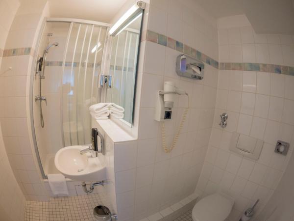Elbbrücken Hotel : photo 7 de la chambre chambre double confort