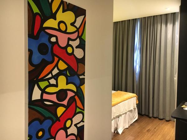 Bras Palace Hotel : photo 2 de la chambre chambre double de luxe avec lit queen-size