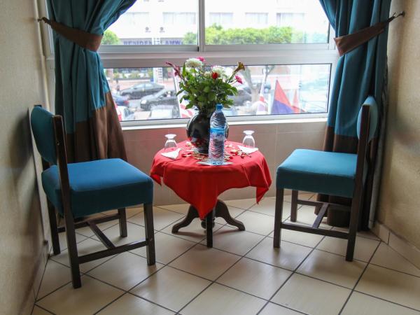 New Farah Hotel : photo 2 de la chambre chambre triple