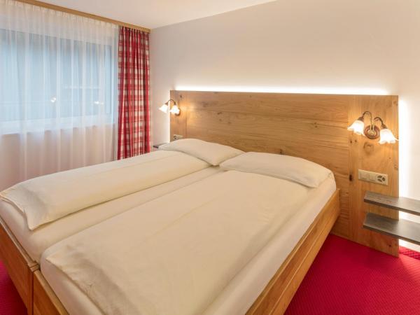 Annex Antika : photo 6 de la chambre chambre lits jumeaux