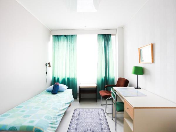 Bed&Breakfast Tuure : photo 2 de la chambre chambre simple avec salle de bains commune
