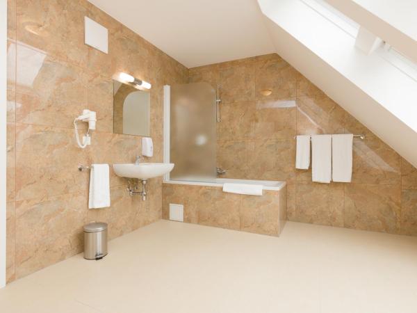 Vienna Stay Apartments or Rooms 1050 : photo 6 de la chambre chambre double supérieure