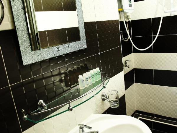 T-hotel JB : photo 2 de la chambre chambre simple standard - sans fenêtre