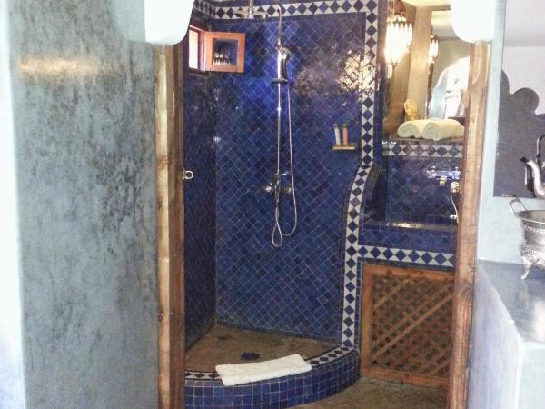 Les Bains de Fez Tara : photo 6 de la chambre chambre double familiale