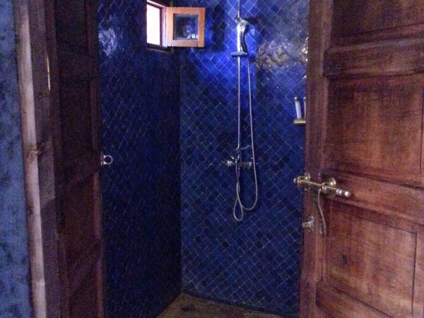 Les Bains de Fez Tara : photo 7 de la chambre chambre double familiale