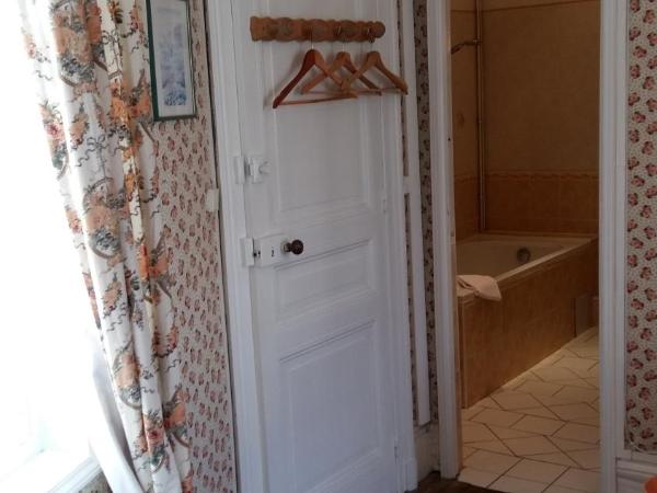 La Villa L'Argentine : photo 3 de la chambre petite chambre double