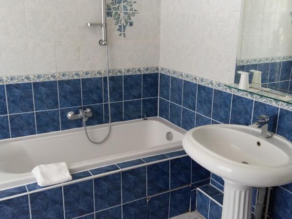 La Villa L'Argentine : photo 5 de la chambre chambre double deluxe avec balcon