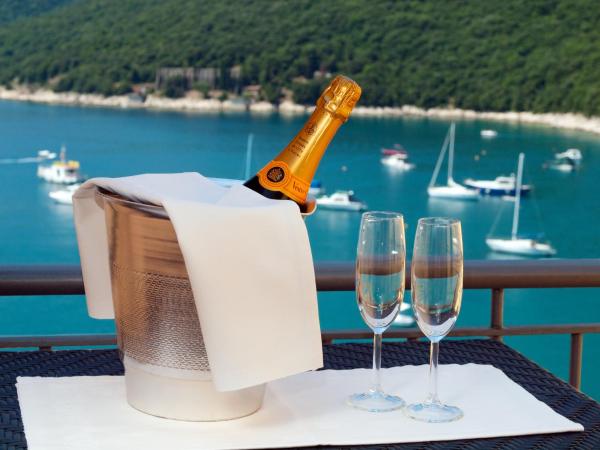 Hotel Nostromo : photo 1 de la chambre suite avec balcon