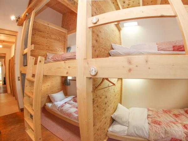 SappoLodge : photo 2 de la chambre 2 bed in 4-bed female dormitory room