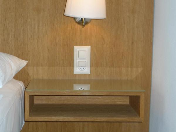 Businesshotel Lux : photo 4 de la chambre chambre lits jumeaux Économique