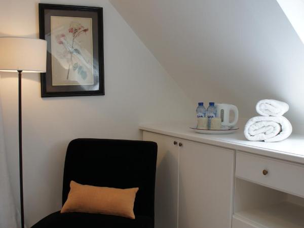 Guest house La Maison Chantecler : photo 3 de la chambre gîte 2 chambres