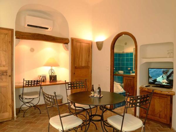 Hôtel Le Belvédère : photo 2 de la chambre suite - vue sur jardin