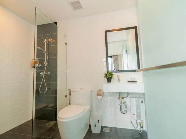 Pause and Play Hotel : photo 8 de la chambre chambre triple – vue sur montagne